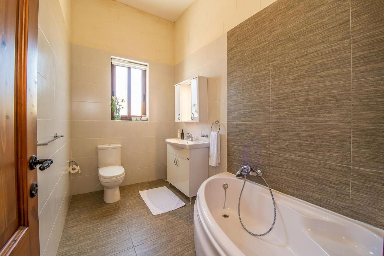The Harbour Holiday Home Għajnsielem Exterior foto